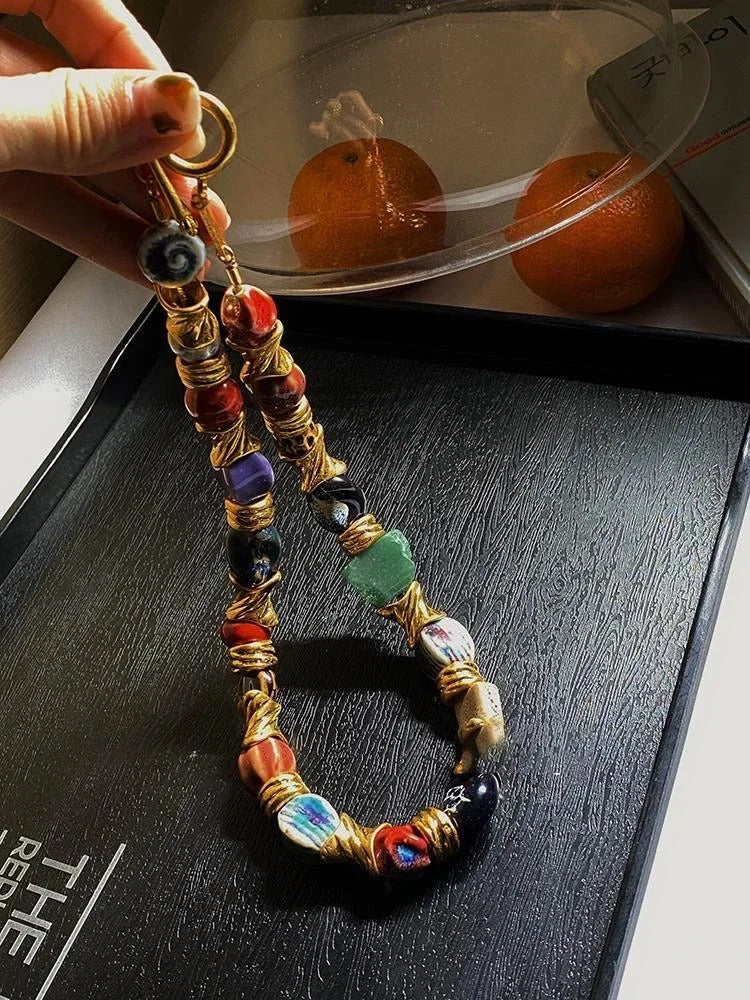 Elegance, Collana Girocollo Vintage in Ceramica Dorata Stile Retrò