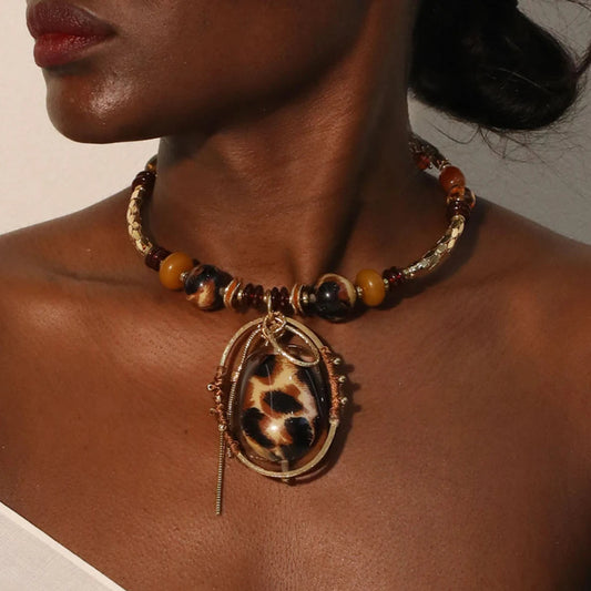 Maxi, Collana con Pendente Leopardata