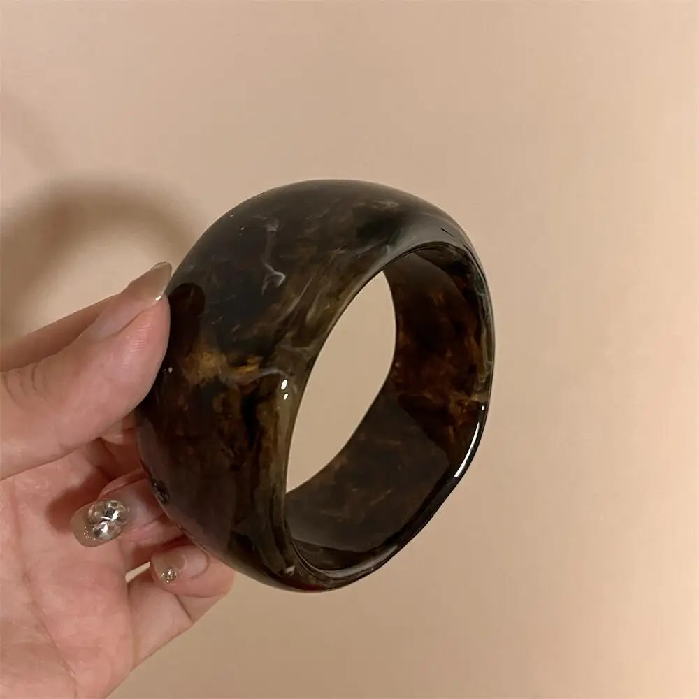 Bracciale Bangle Chunky in Resina Tendenza Moda 2025