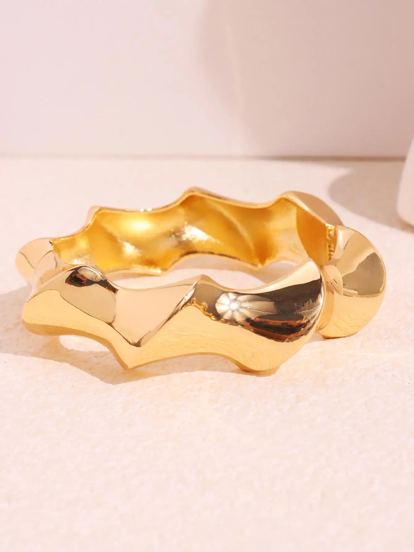 Maxi Bracciali Rigidi in Resina Avorio Oro